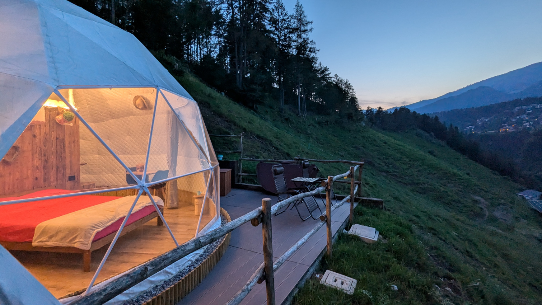 Edencamp bubble glamping Bergamo tramonto